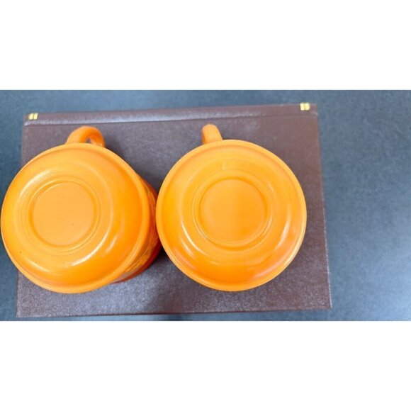 Orange Milk Glass Coffee Mugs with flowers, Mid Century 1950-1960 vintage - Picture 8 of 9